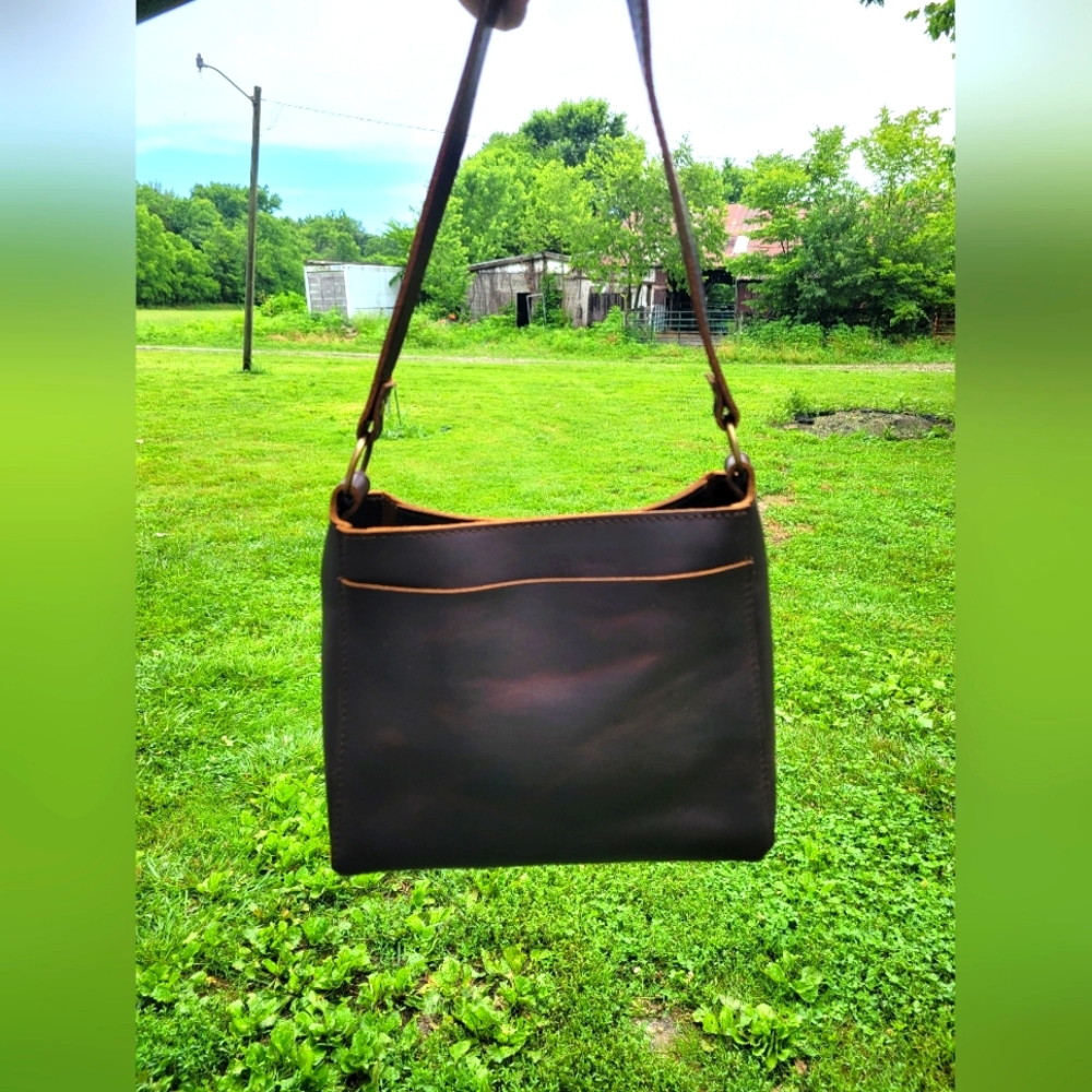 Portland Leather Goods Triange